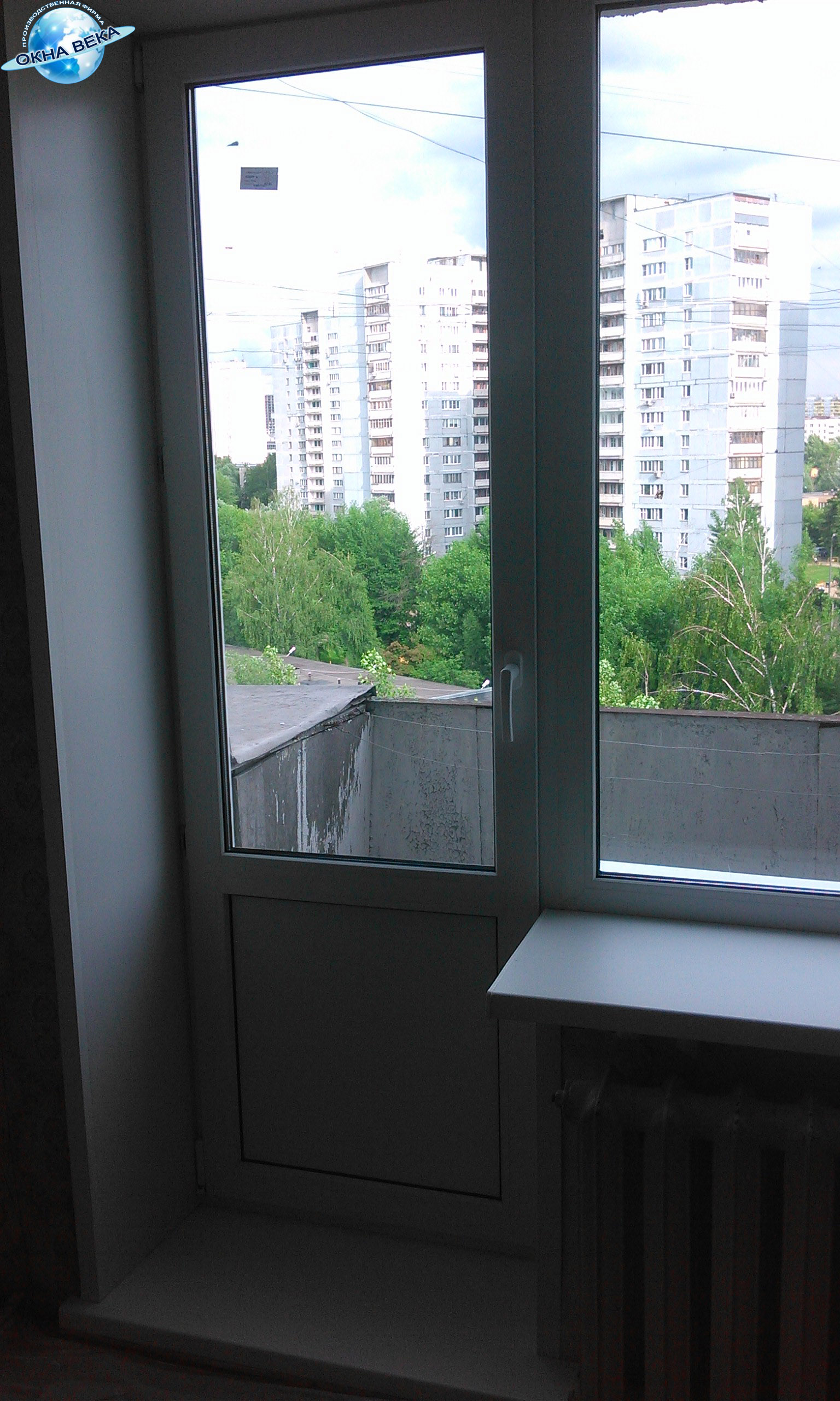 Остекление квартиры &mdash; установка пластикового окна Окна Века