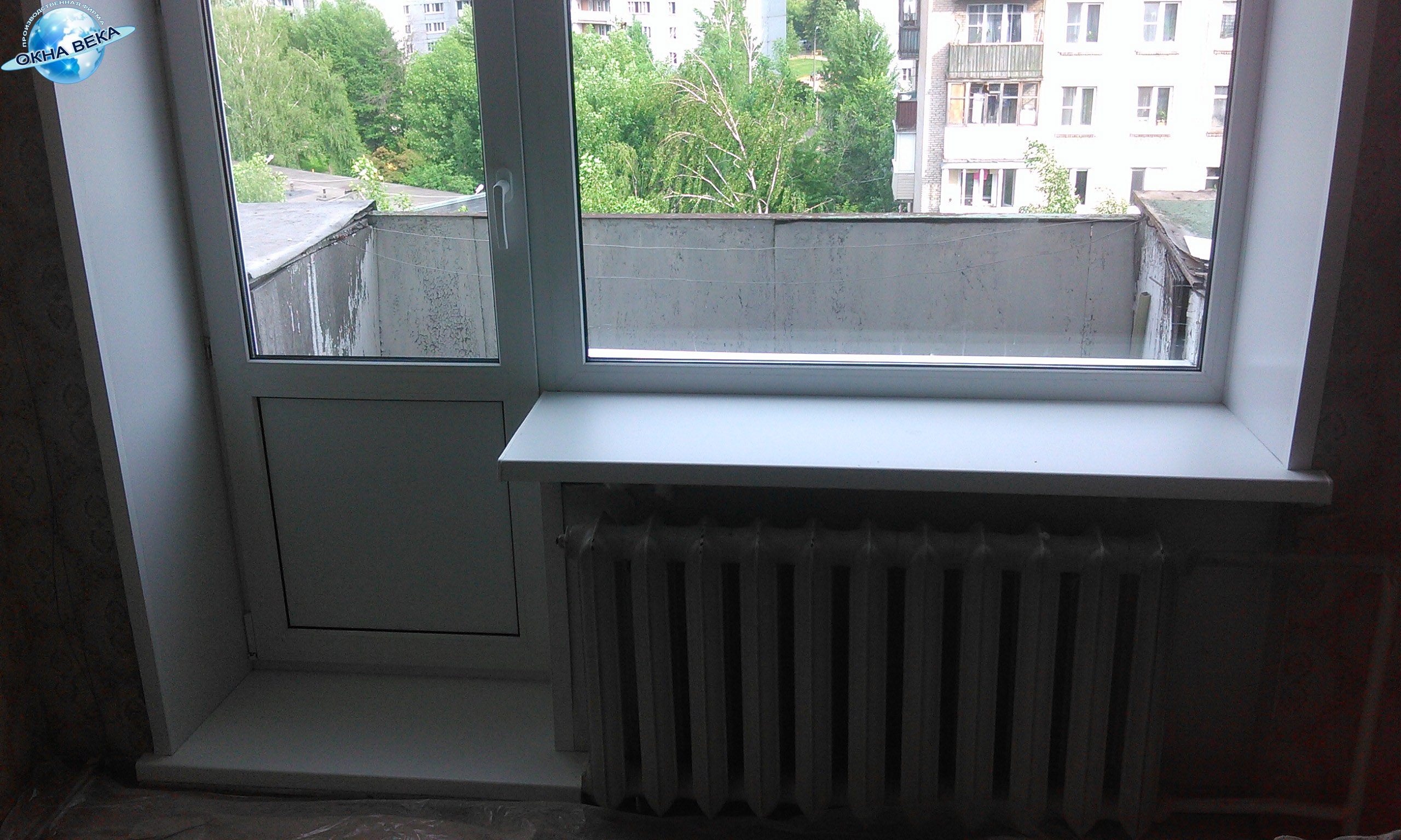 Остекление квартиры &mdash; установка балконного блока Окна Века
