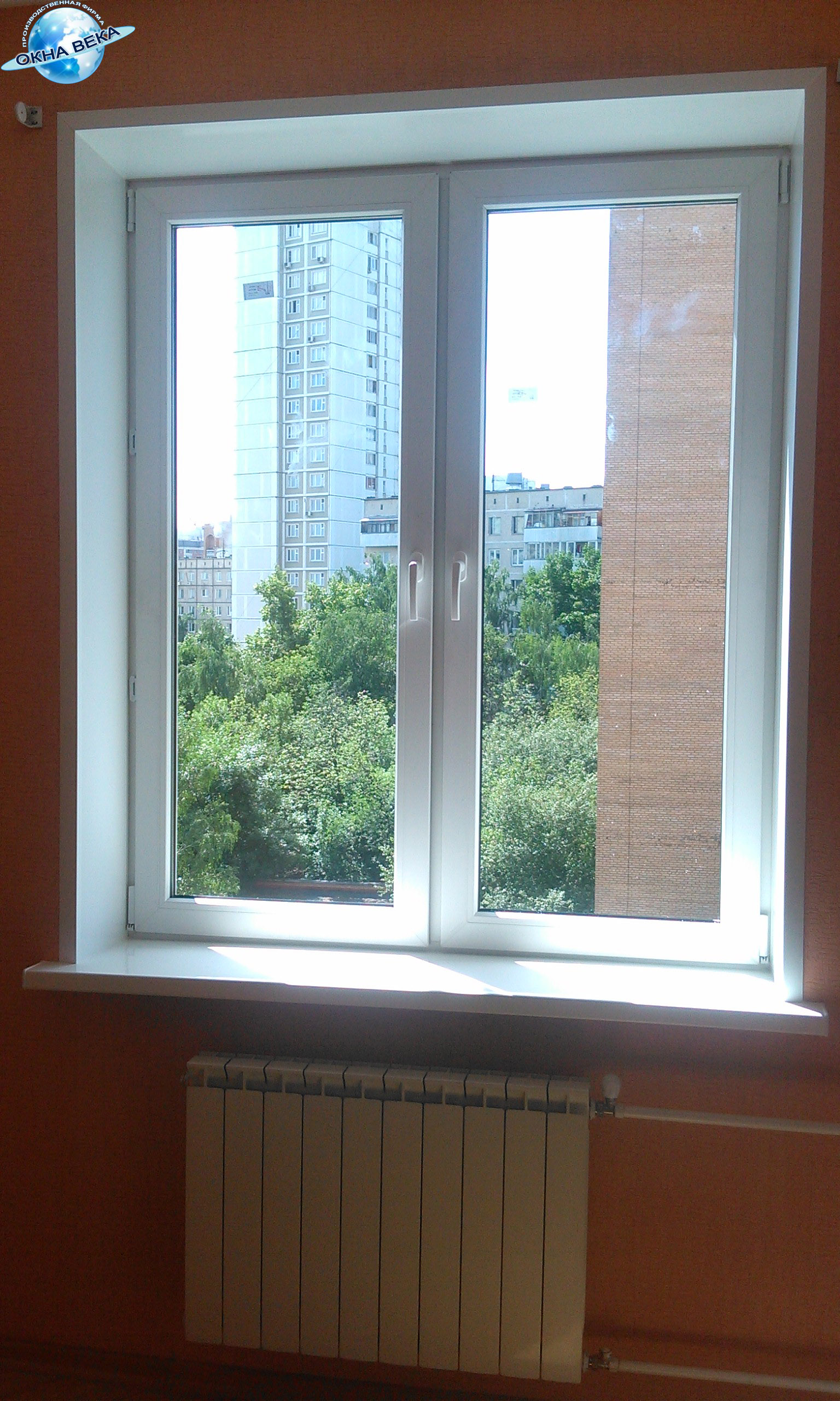 Остекление квартиры &mdash; окно в комнате &laquo;Окна Века&raquo;